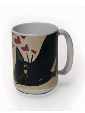 Cat Lover Ceramic Mug in Black and Beige with Heart Design